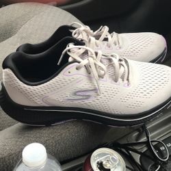 Skecher 