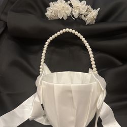 Flower Girl Set (basket And Matching Hairpiece)