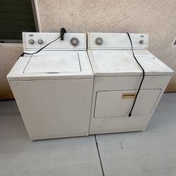 Washer And Gas Dryer Works Great 