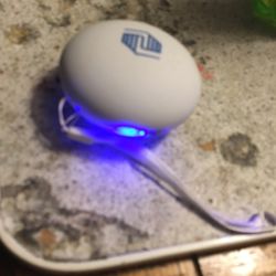 round bluetooth speaker