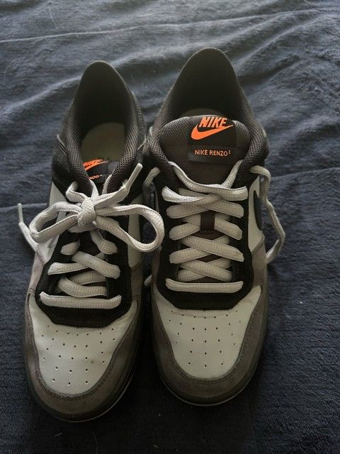 Men's Nike Size 9