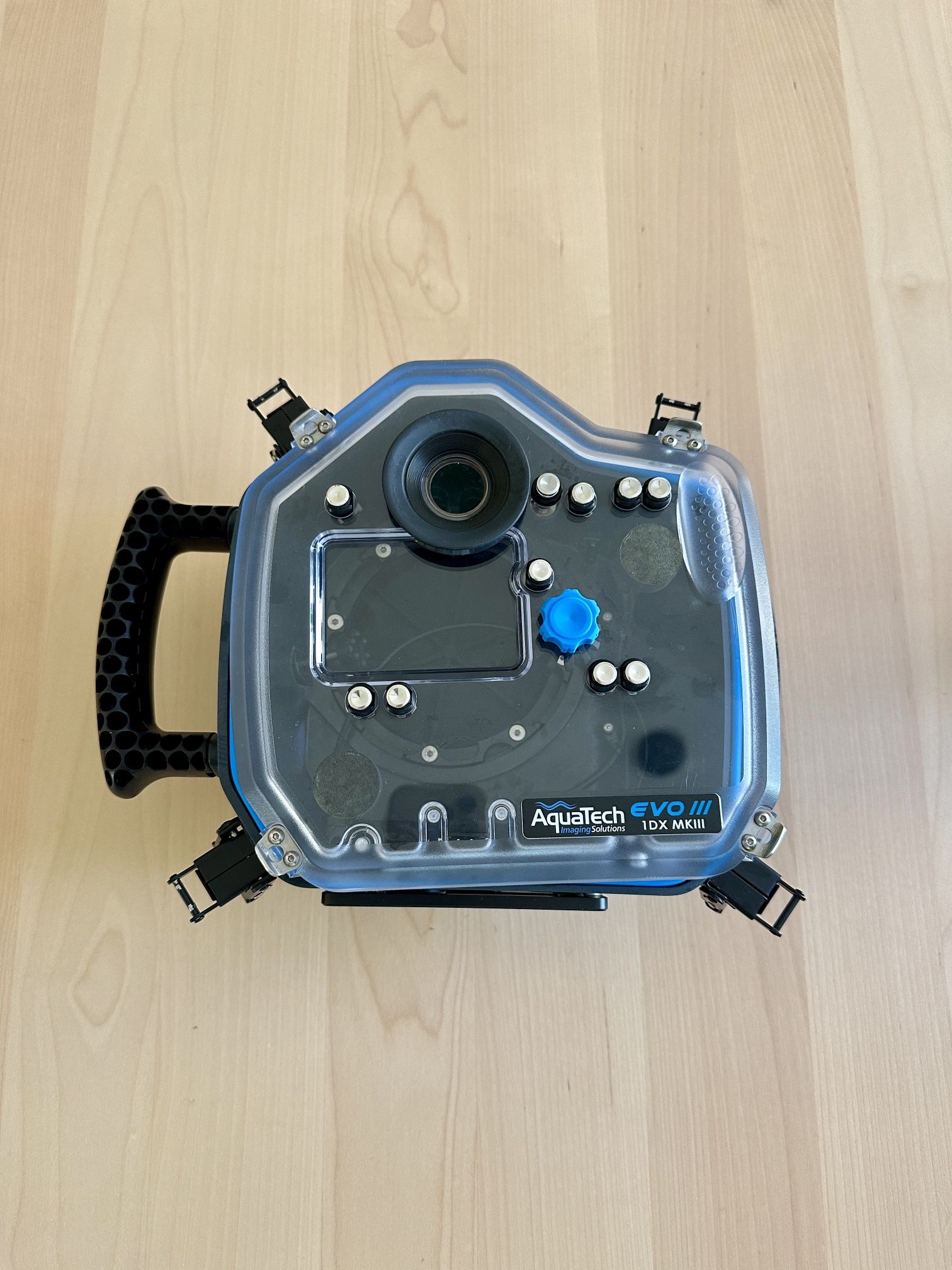 Surf / Water Photographers - AQUATECH EVO III Water Housing for Canon 1DX II & III Series Cameras