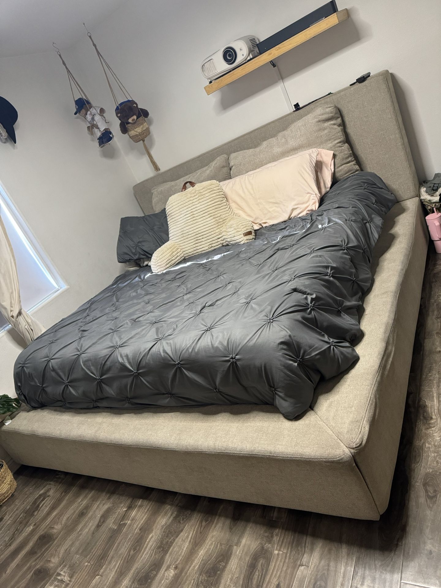 Langford King Upholstered Bed Used Ashley’s Furniture