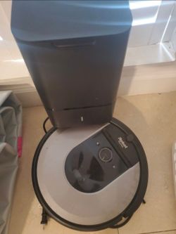 iRobot Roomba robot vacuum