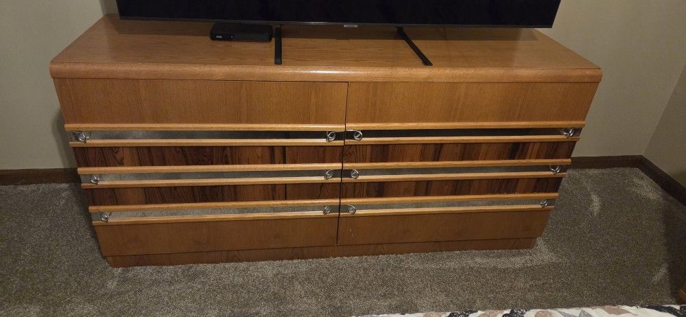 Solid Hardwood Bedroom Set