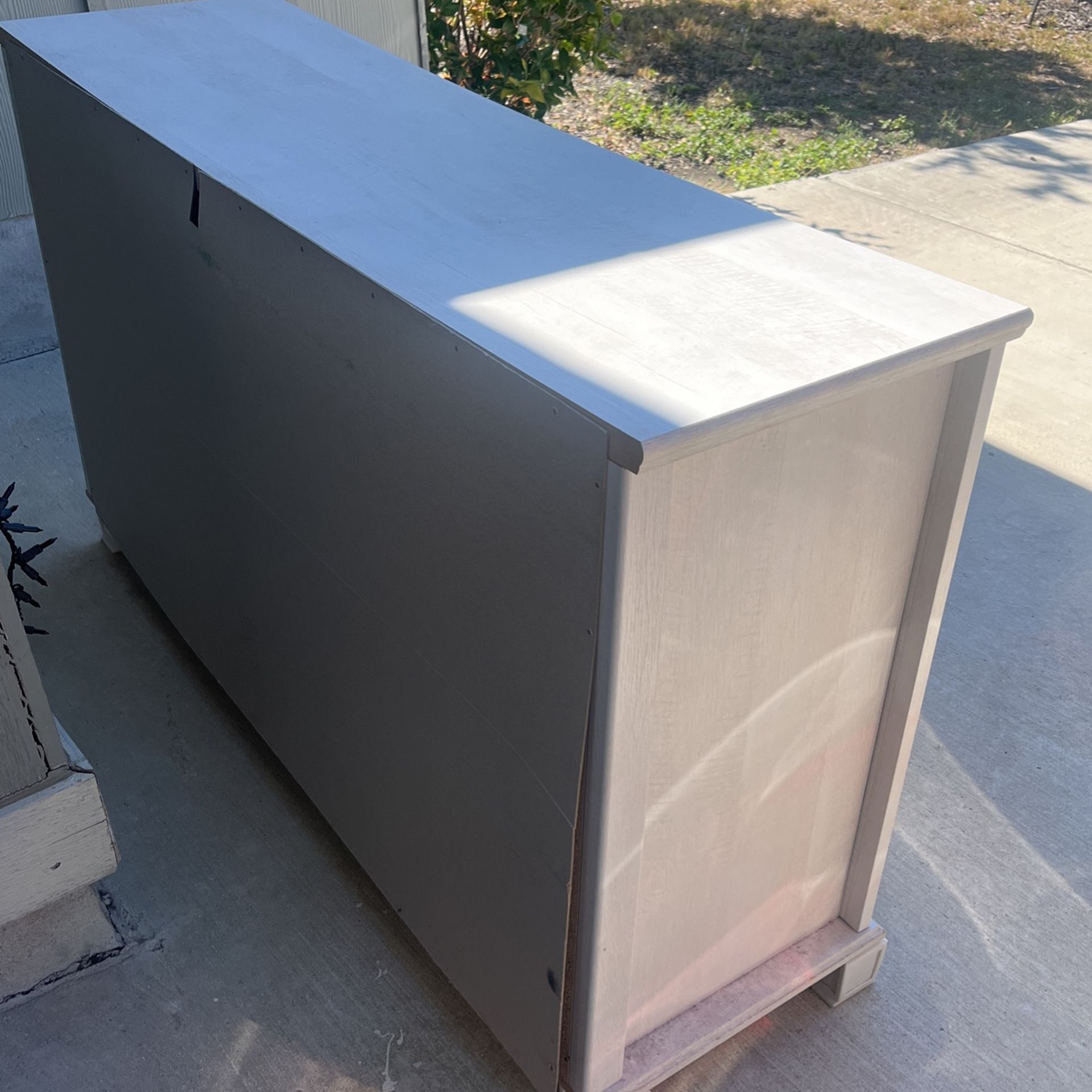 Dresser for Sale in San Antonio, TX OfferUp