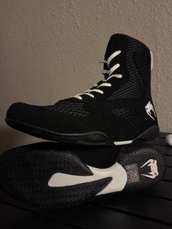 Venum Boxing Boots Black