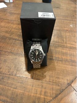 Seiko 5 gmt field