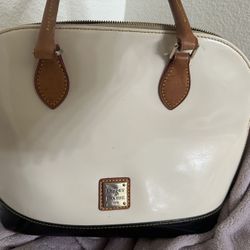 Classy Leather Dooney 