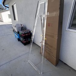 Acrylic Easel Stand