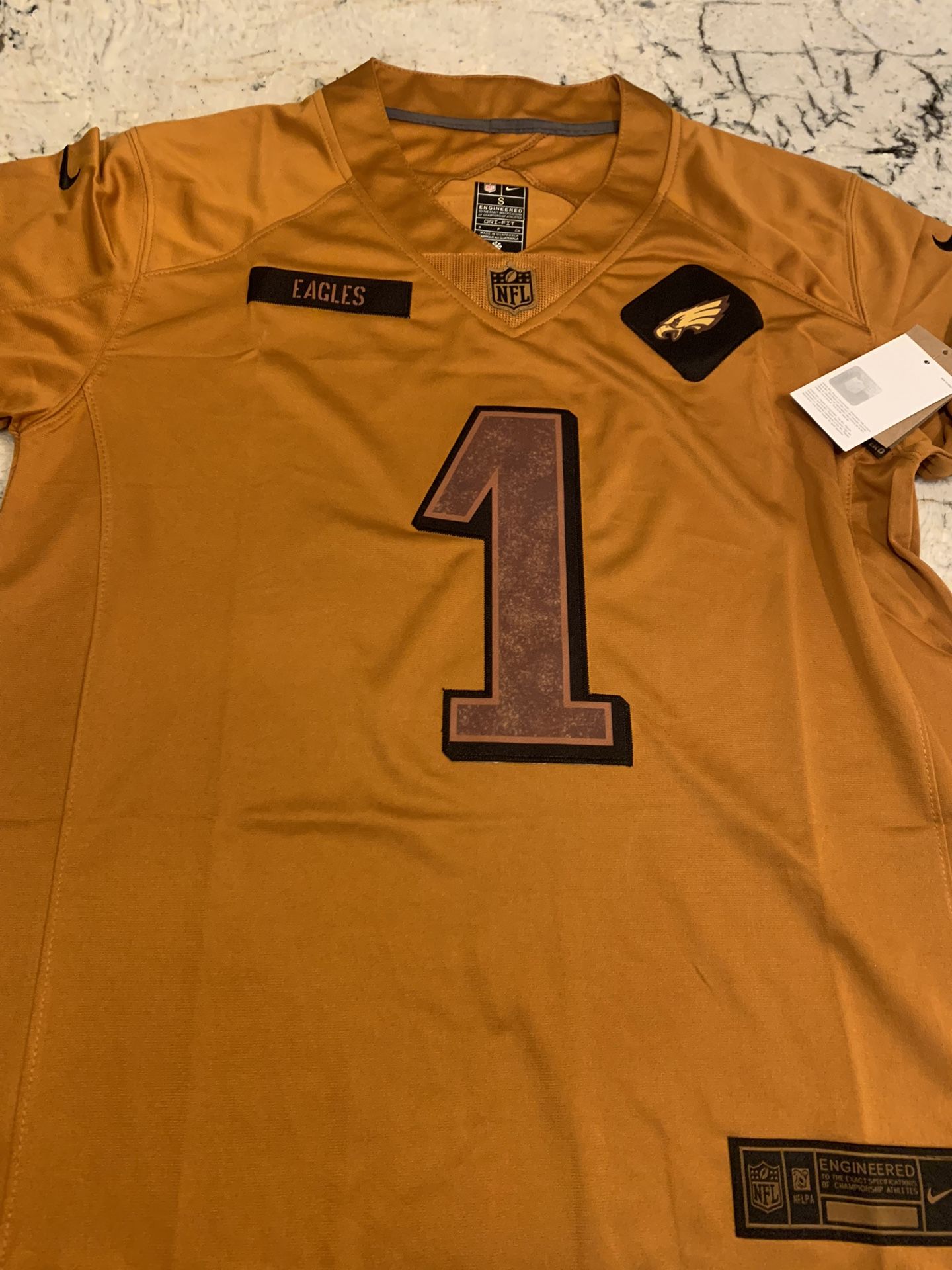 Eagles Salute The Service Hurts