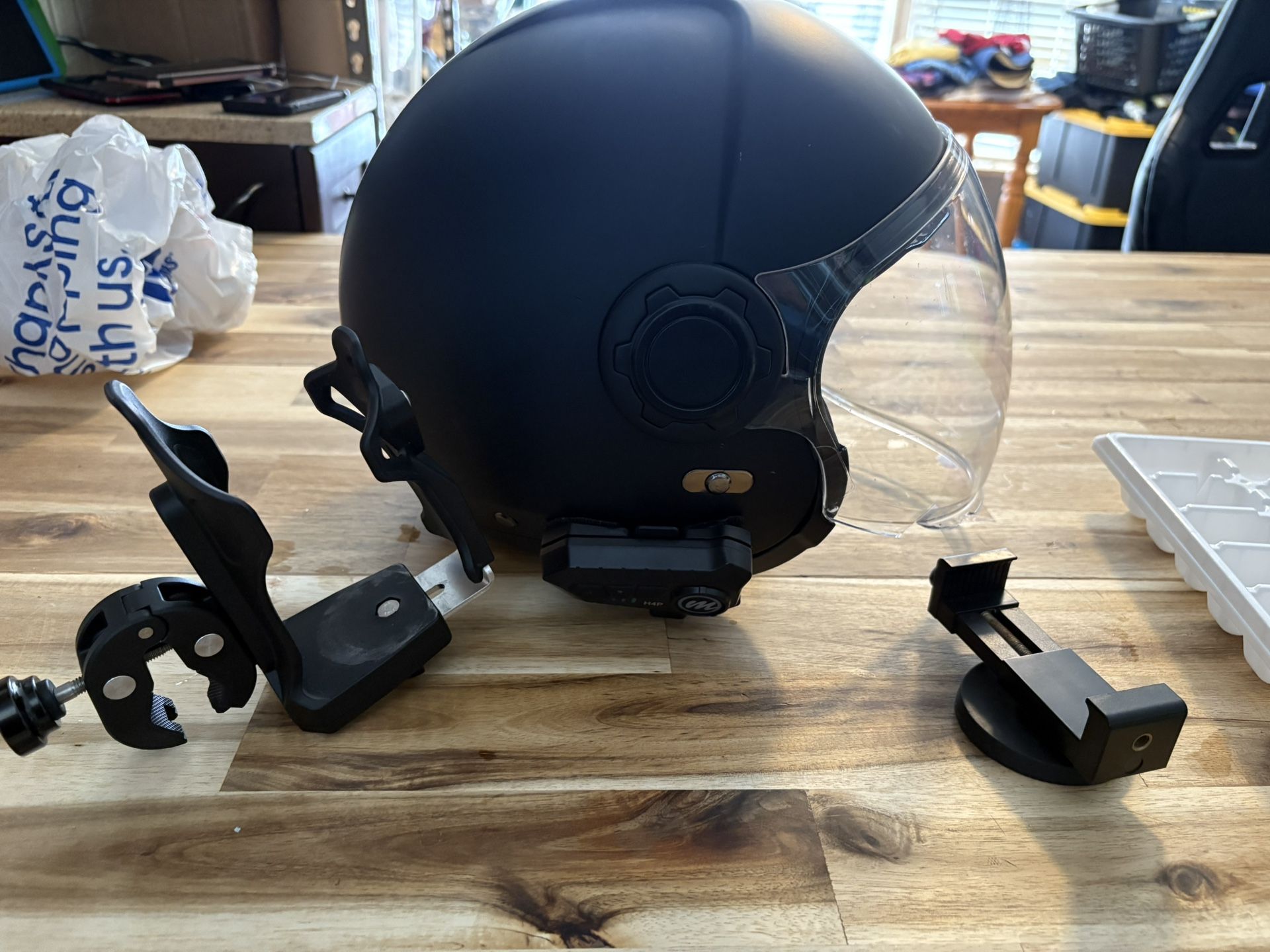 Triangle OP12A Motorcycle Helmet/ Bluetooth Speaker Phone/ Phone An Cup Holder