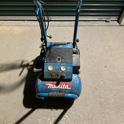 Husky 20gal air compressor and hose