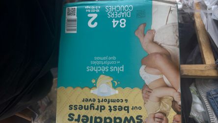 Pampers Size 2 84 Ct Diapers New Box