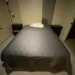  PressureSmart Queen Bed Mattress + Adjustable Frame Base – Great Condition [MUST PICKUP]