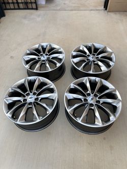 OEM 20x8 Wheels (Dodge)