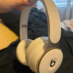 Beats Wireless Bluetooth Headphones