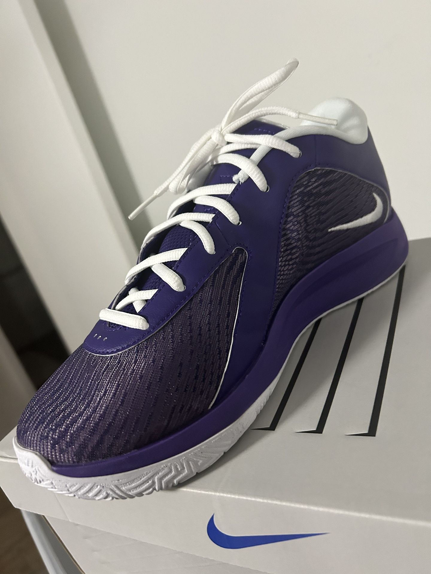 Nike basketball Shoes