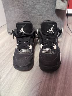 Jordan 4