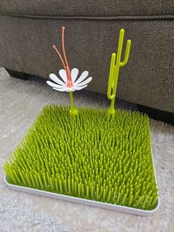 Grass baby drying rack.