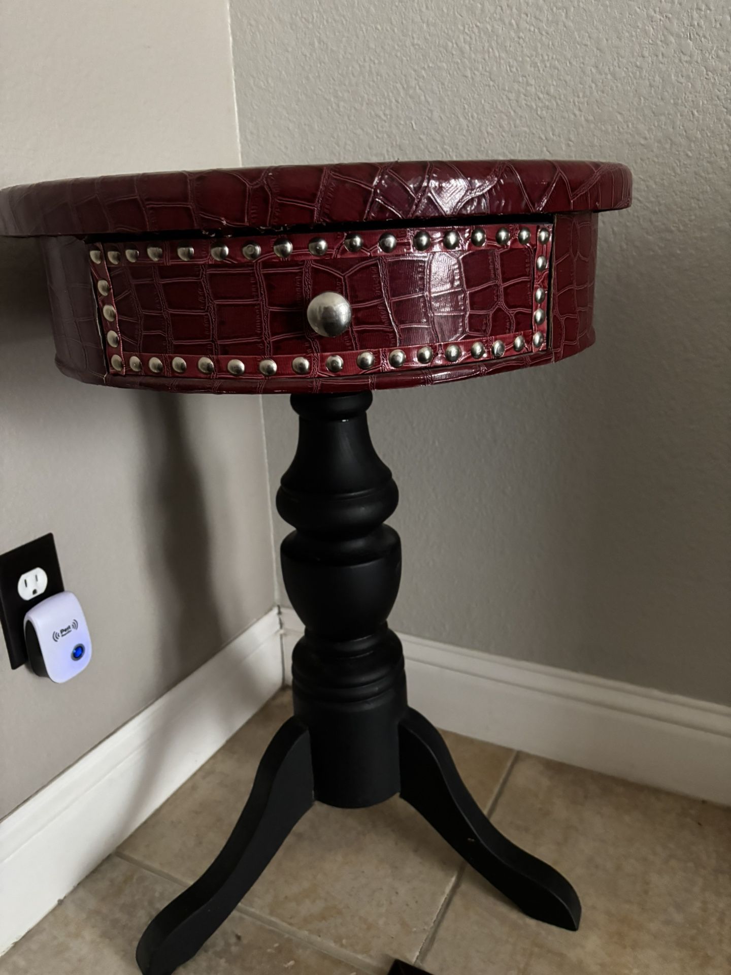 Coffee/side Table