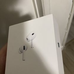 AirPods Apple
