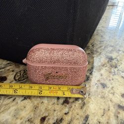 AirPod Case Used Guess 