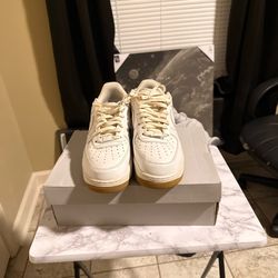 Gum bottom Air Force 1