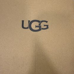 Ugg Classic Mini 2