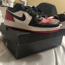 Jordan 1 Varsity Red 