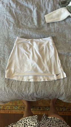 Women’s Nike XS Tennis Skirt