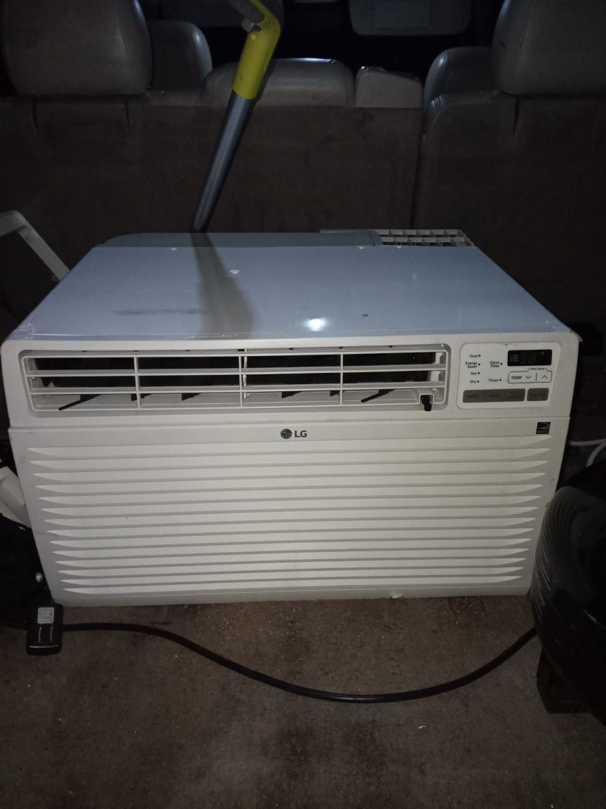 Lg 8000 Btu Really Good Ac Unit
