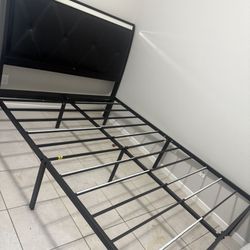 Cama Queen Completa