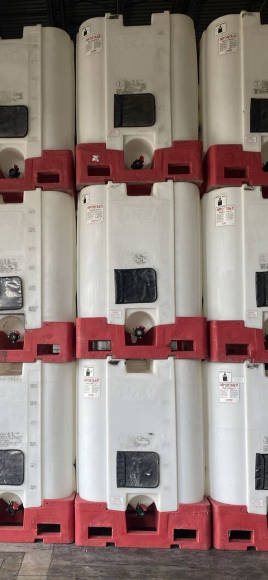 330 Gallon Tanks - Snyder Stackable IBC TOTE