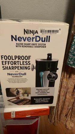 Ninja NeverDull Knife System with Removable Sharpener