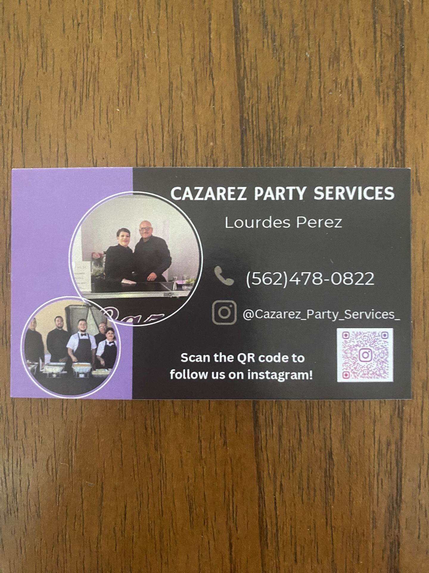 Meseros / Food Servers / Waiters.