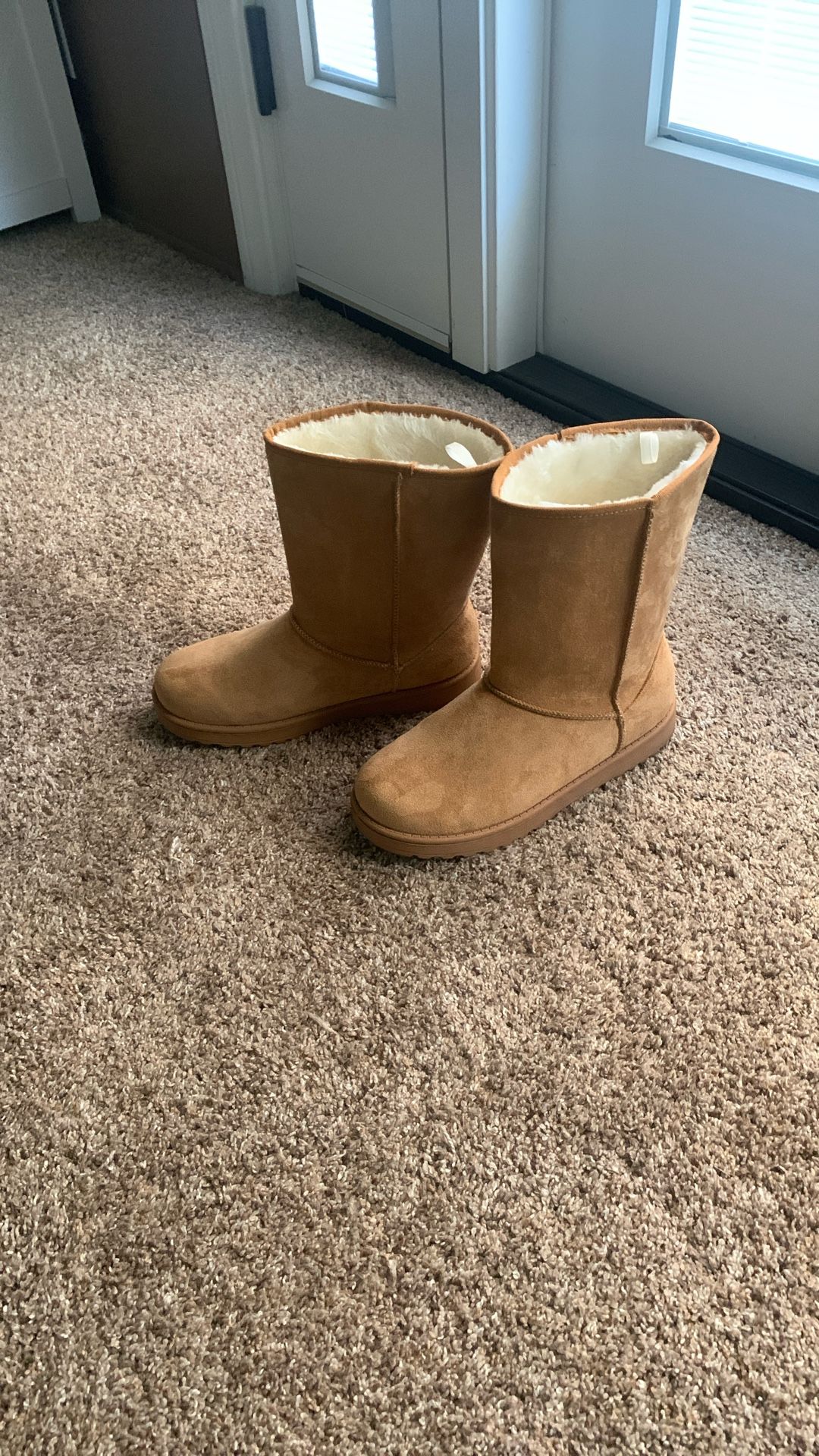 Winter Boots Size 7