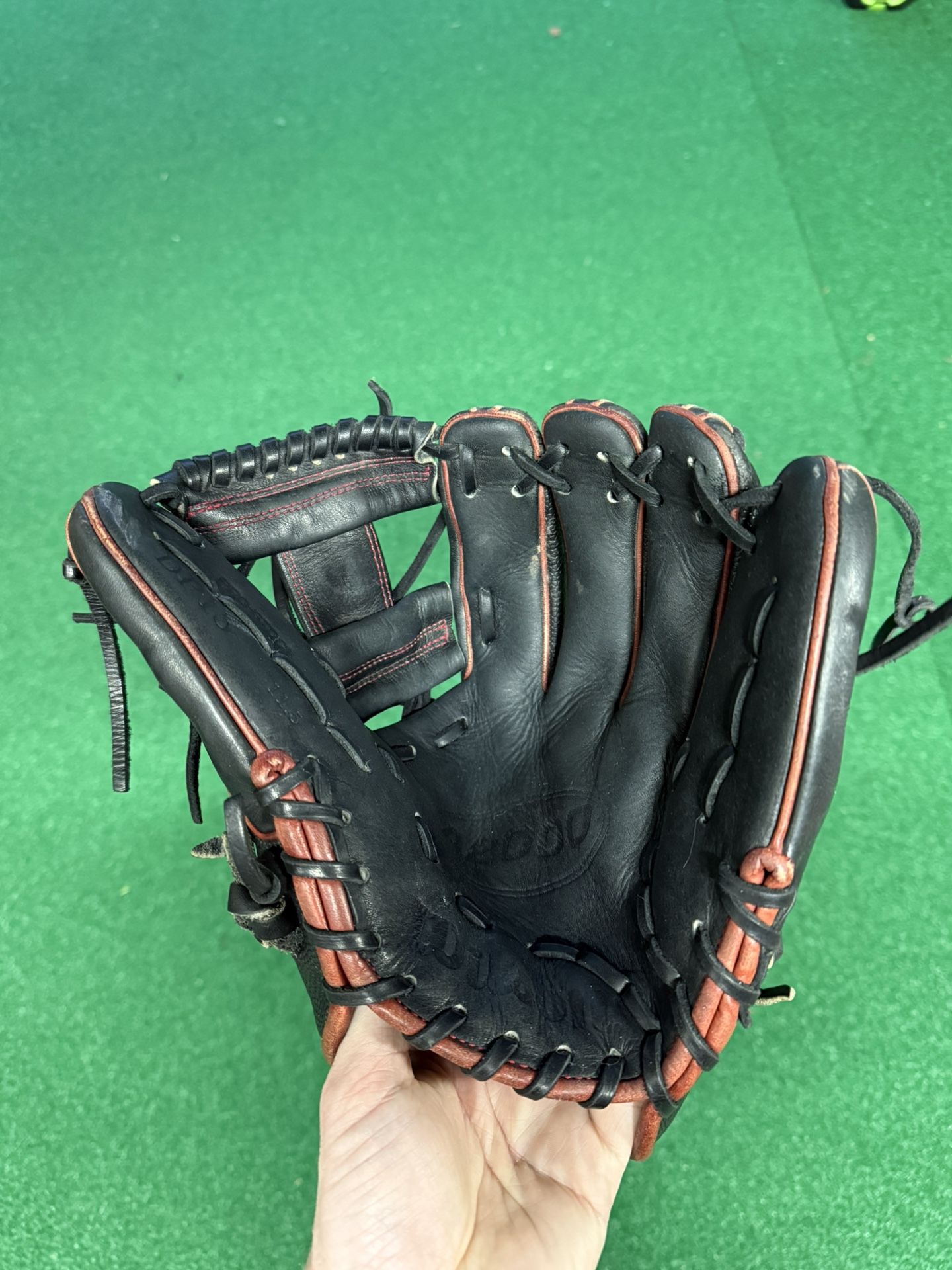 Wilson a2000 DP15 11.50”