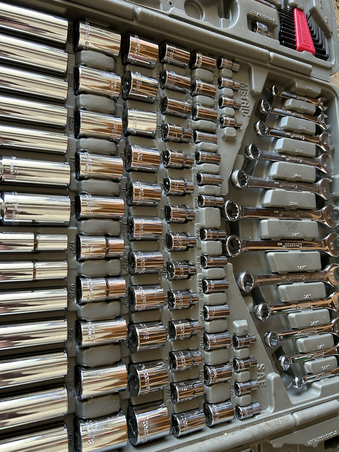 Crescent Socket Set 150 Piece