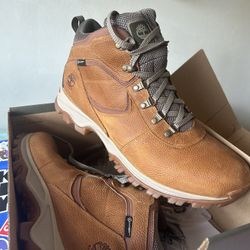 Timberlands (Brand New)