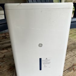 Dehumidifier Machine 500sq Ft Capacity 