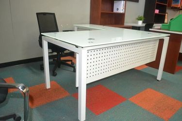 Premium Executive Desk | $799.99 (Bulk Discount) – $999.99