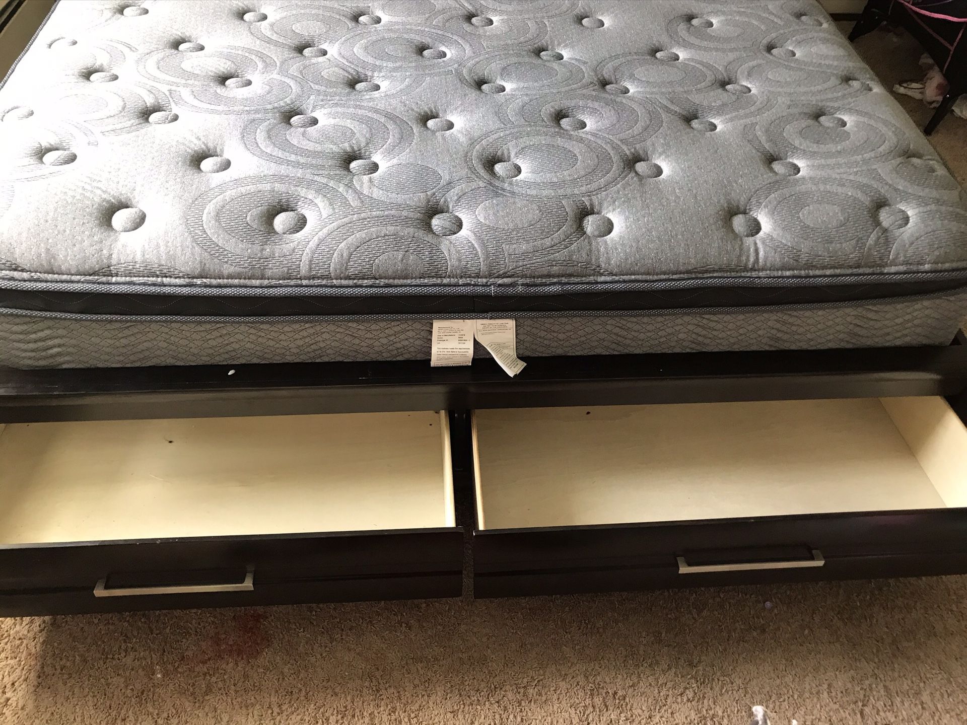 King size bed