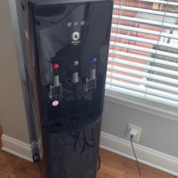 Water Cooler Plus 1 Cup Coffee Maker 