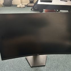 Dell Curved Monitor – Excellent Condition