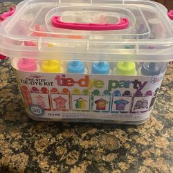 Tie-dye Party Kit Brand New 
