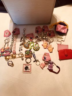 Assortment of Best Friend Keychains (7) all different ($6.50 for1 or ($35 for 7) please View pics