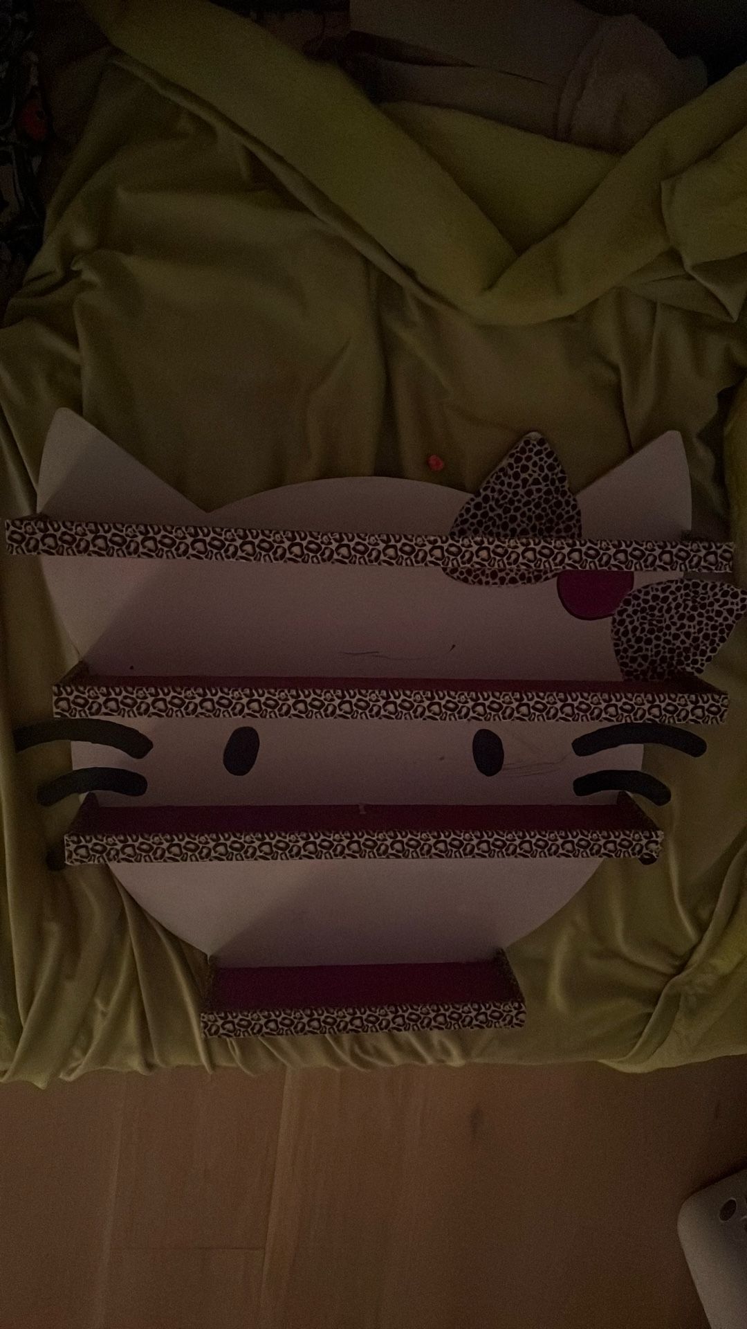 hello Kitty Shelf