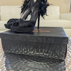 Nina Yeot Demi-Black Heels