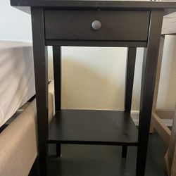 ikea bed stand table